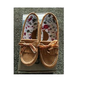 Cabela's Moccasin Suede Slippers Shoes Cognac Tan Women's One-Eye Kiltie…